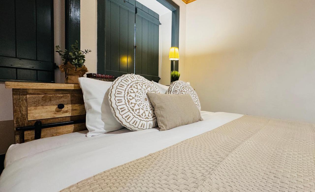 Se Velha Suites Coimbra Kültér fotó